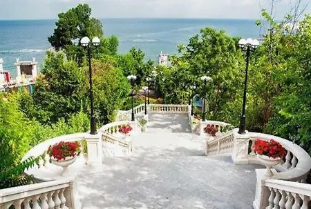 у моря, з патіо зоной аркадія Odesa