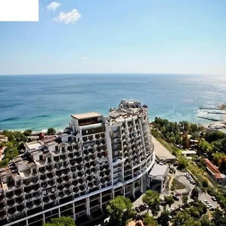 Apartment у моря, з патіо зоной аркадія *